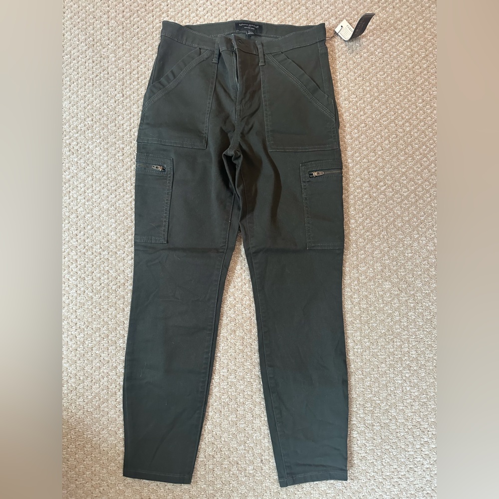 Banana Republic Women’s Dark Green Pants